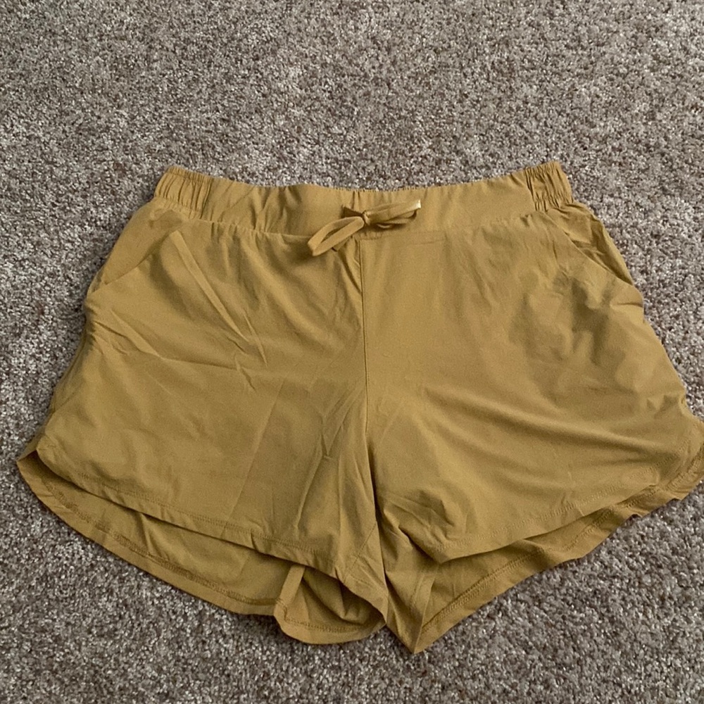 Women’s Mono B Shorts